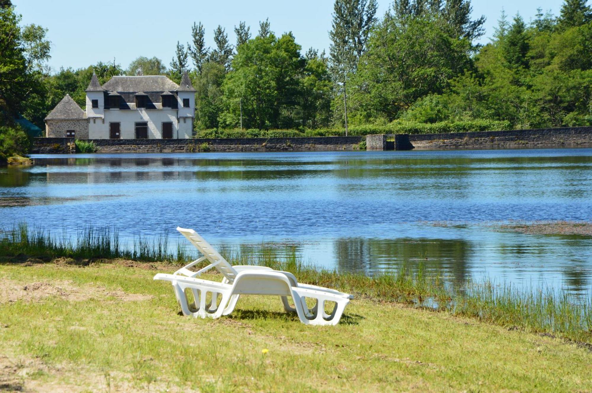 Domaine Des Etangs De Taysse Hotel Espagnac Eksteriør billede